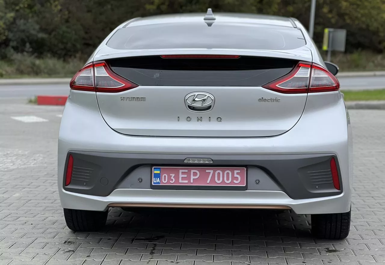 Hyundai Ioniq  28.3 kWh 201881