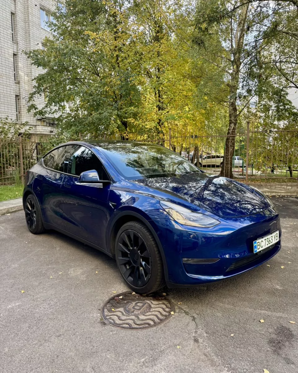 Tesla Model Y  82 kWh 2020111