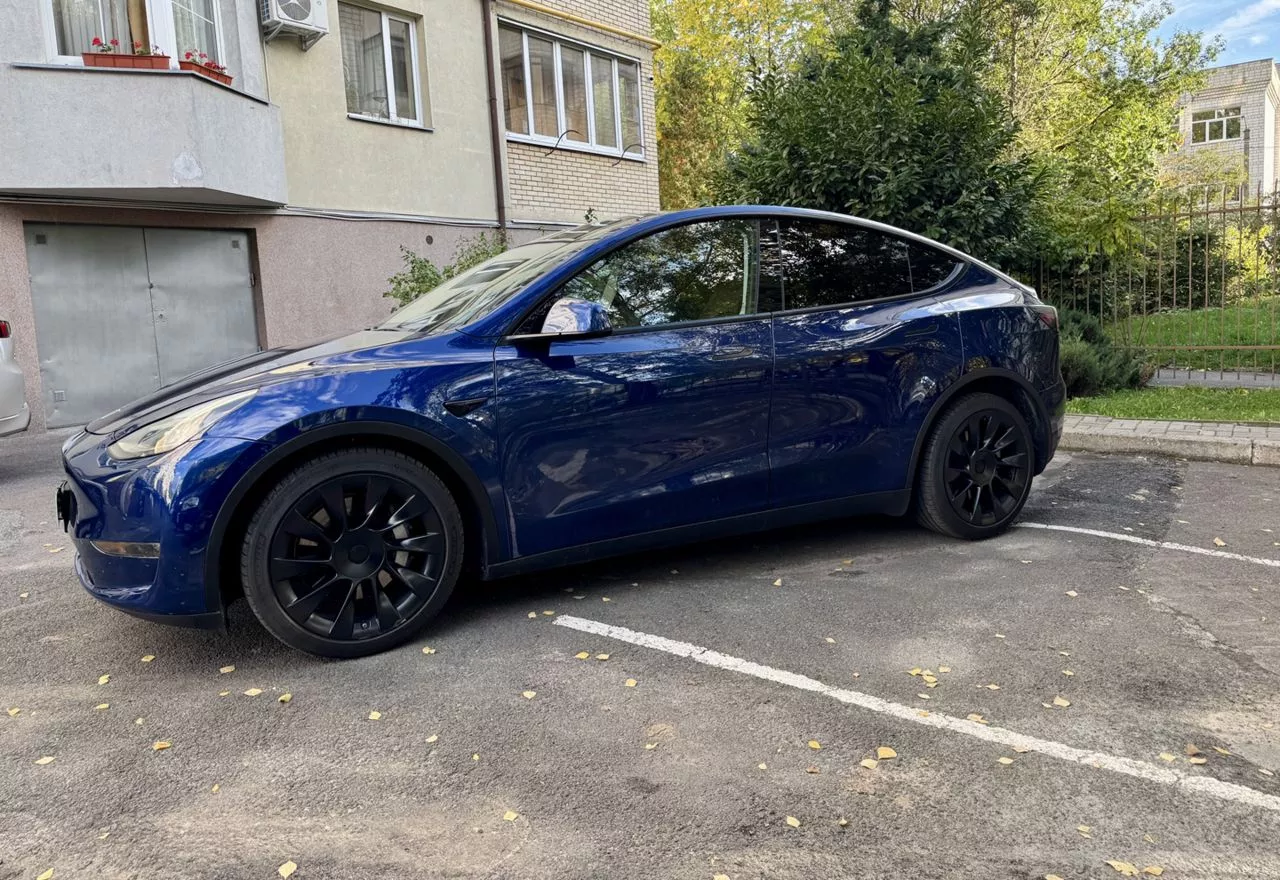 Tesla Model Y  82 kWh 2020151