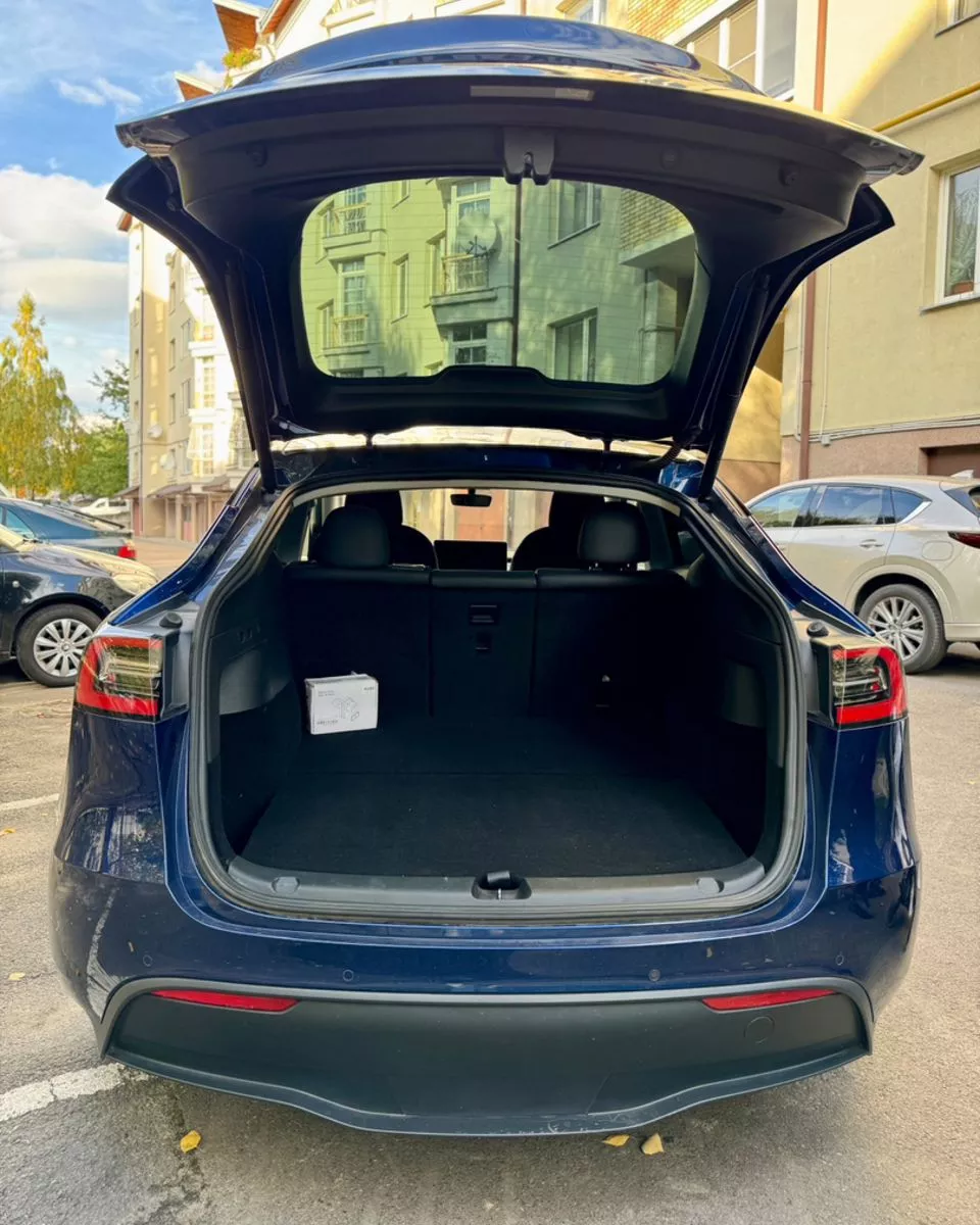 Tesla Model Y  82 kWh 2020201