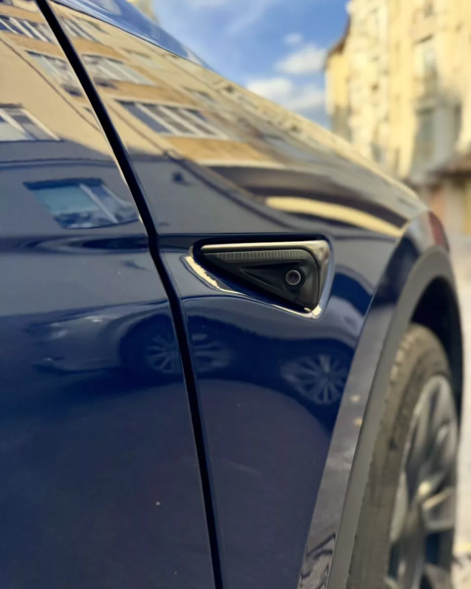 Tesla Model Y  82 kWh 2020221