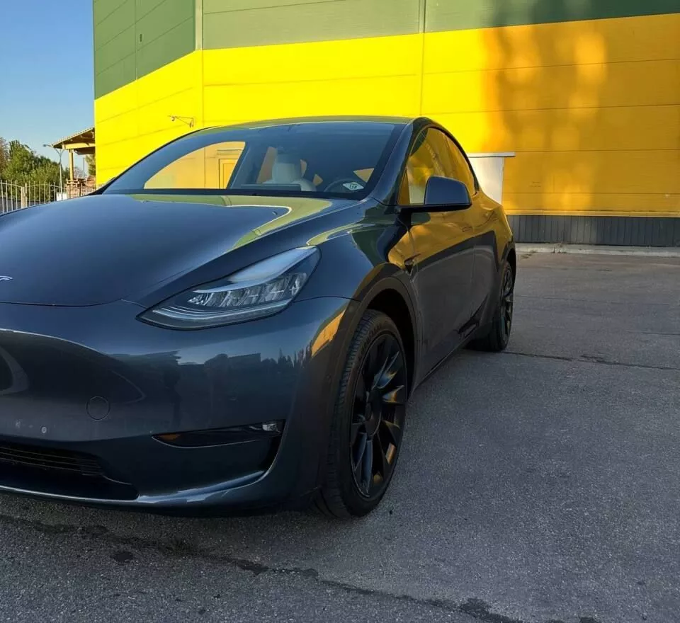 Tesla Model Y  82 kWh 202231