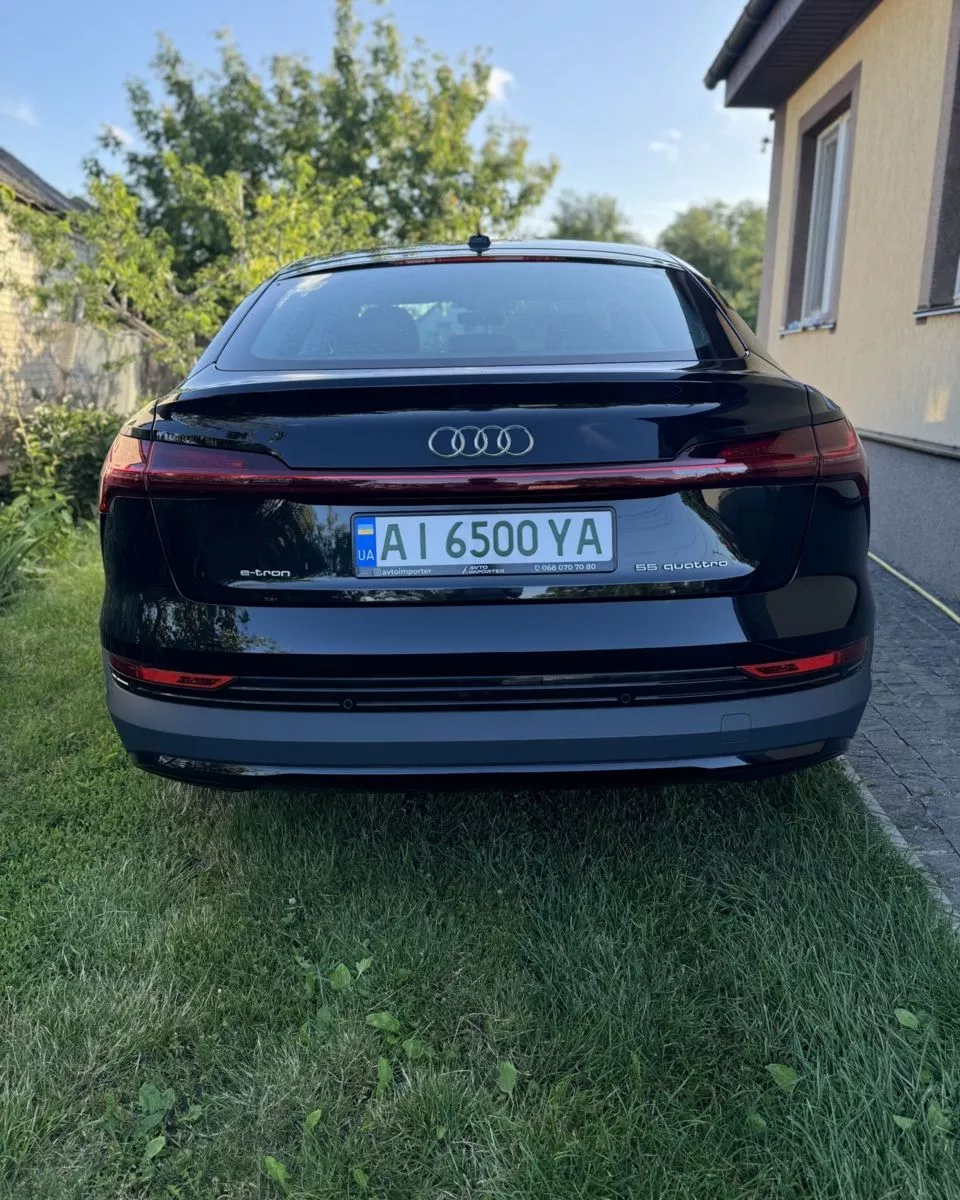 Audi E-tron Sportback  95 kWh 2021111