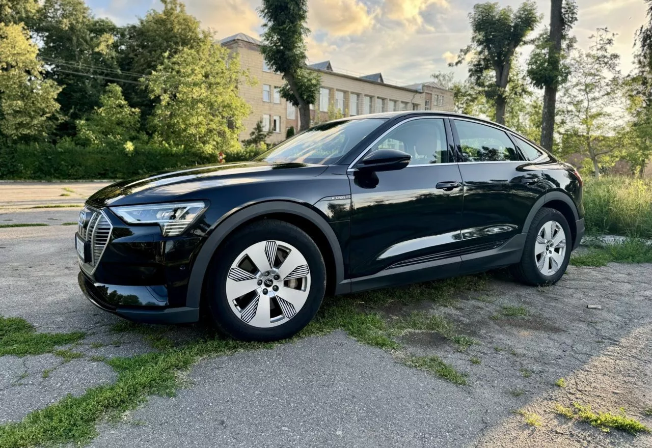 Audi E-tron Sportback  95 kWh 2021131