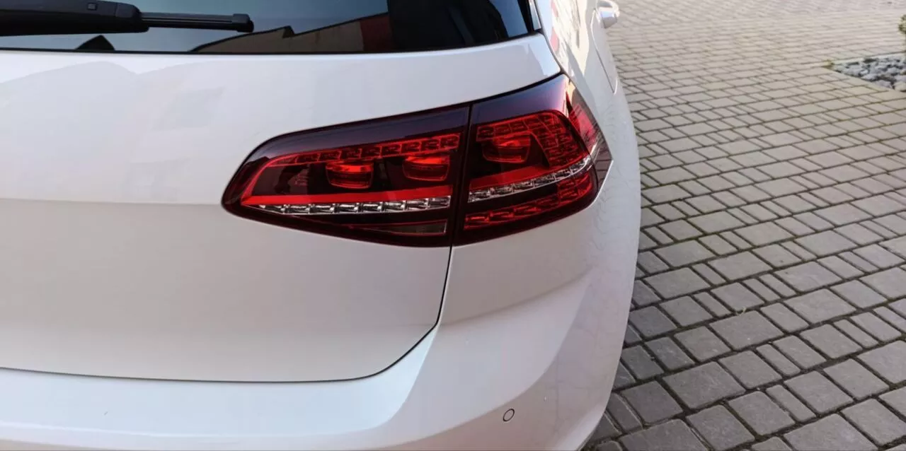 Volkswagen e-Golf  24 kWh 2014181