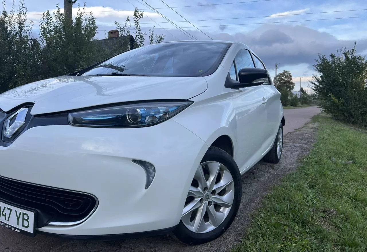 Renault ZOE 