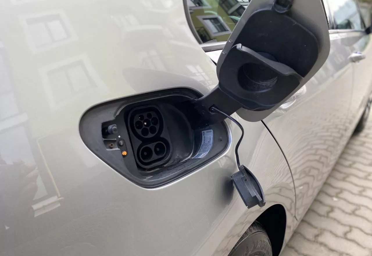 Volkswagen e-Golf  24 kWh 2015191