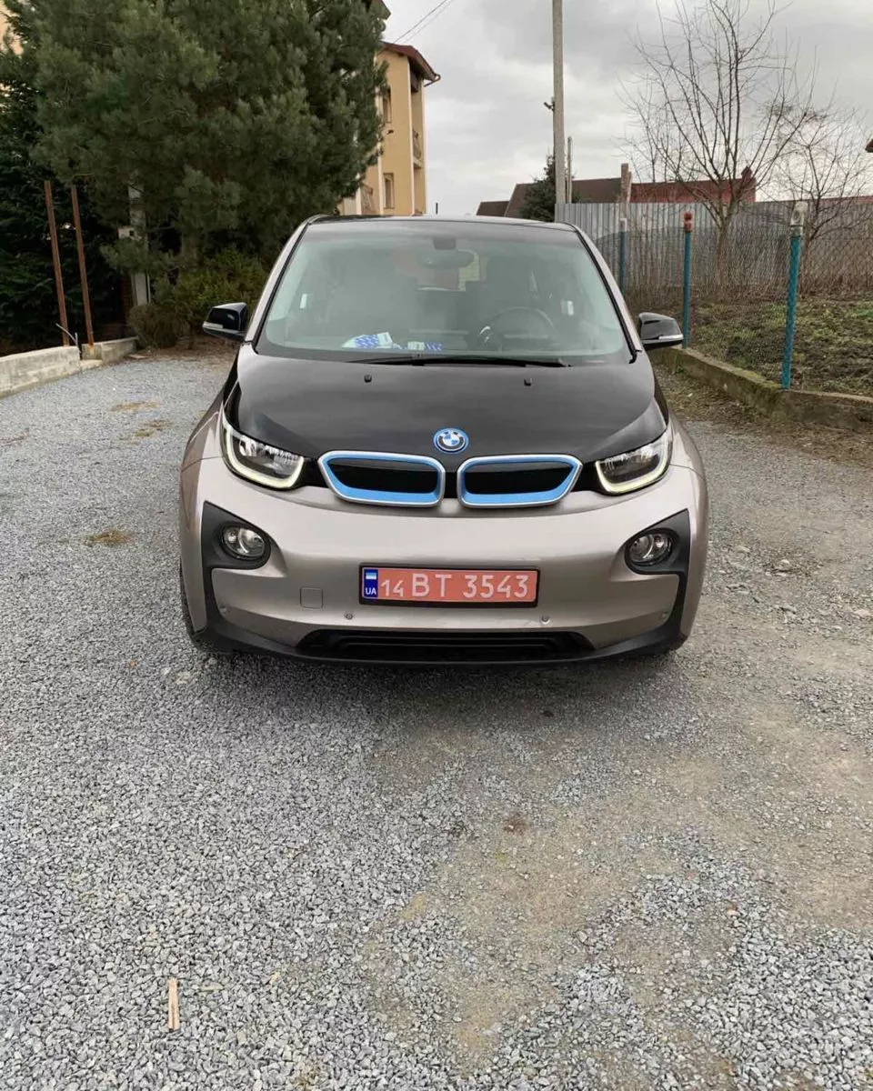 BMW i3  2015251