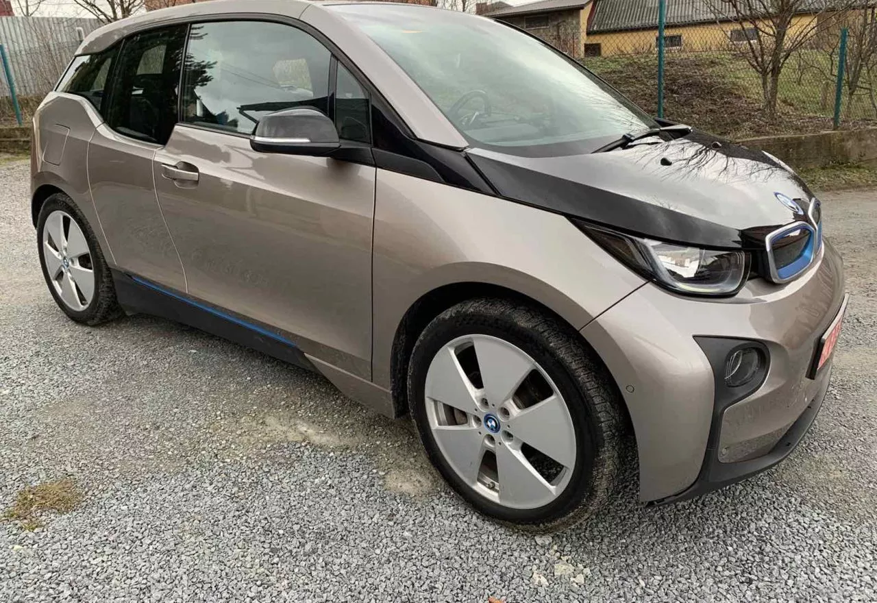 BMW i3  2015281