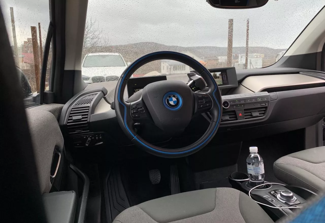 BMW i3  201581