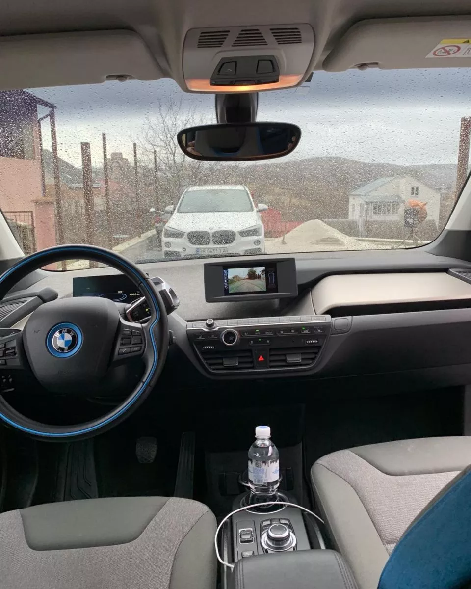 BMW i3  2015101