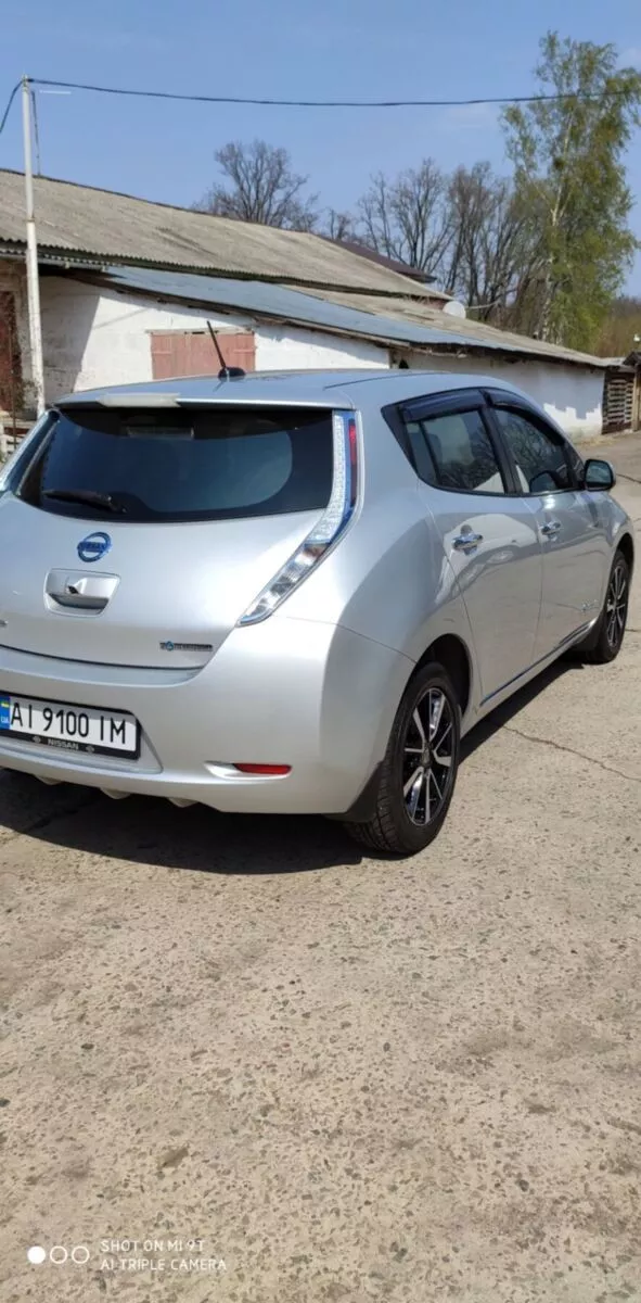 Nissan Leaf  24 kWh 2014101