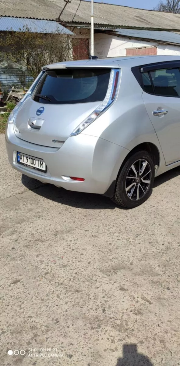 Nissan Leaf  24 kWh 2014131