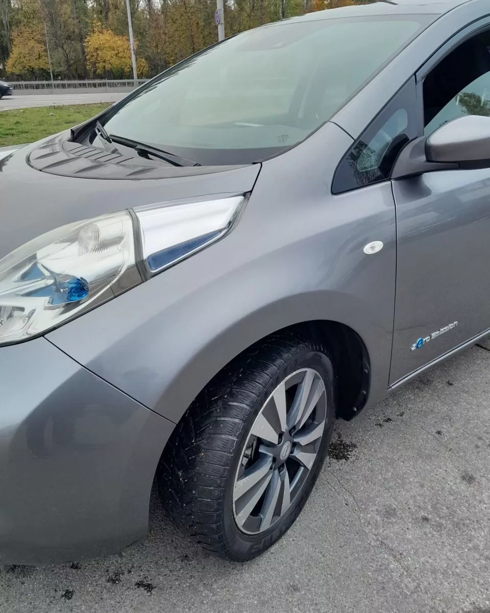 Nissan Leaf  30 kWh 2016131