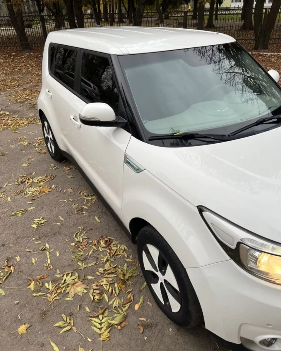 Kia Soul  27 kWh 201521