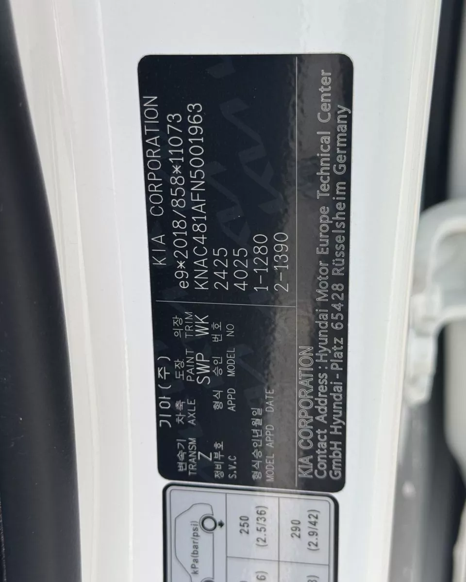 Kia EV6  77.4 kWh 2021401