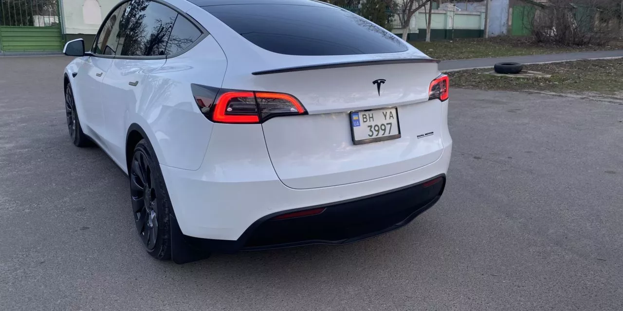 Tesla Model Y  2022271