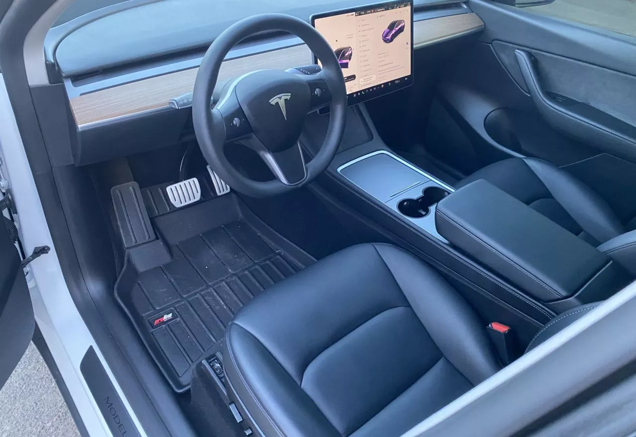 Tesla Model Y  2022151