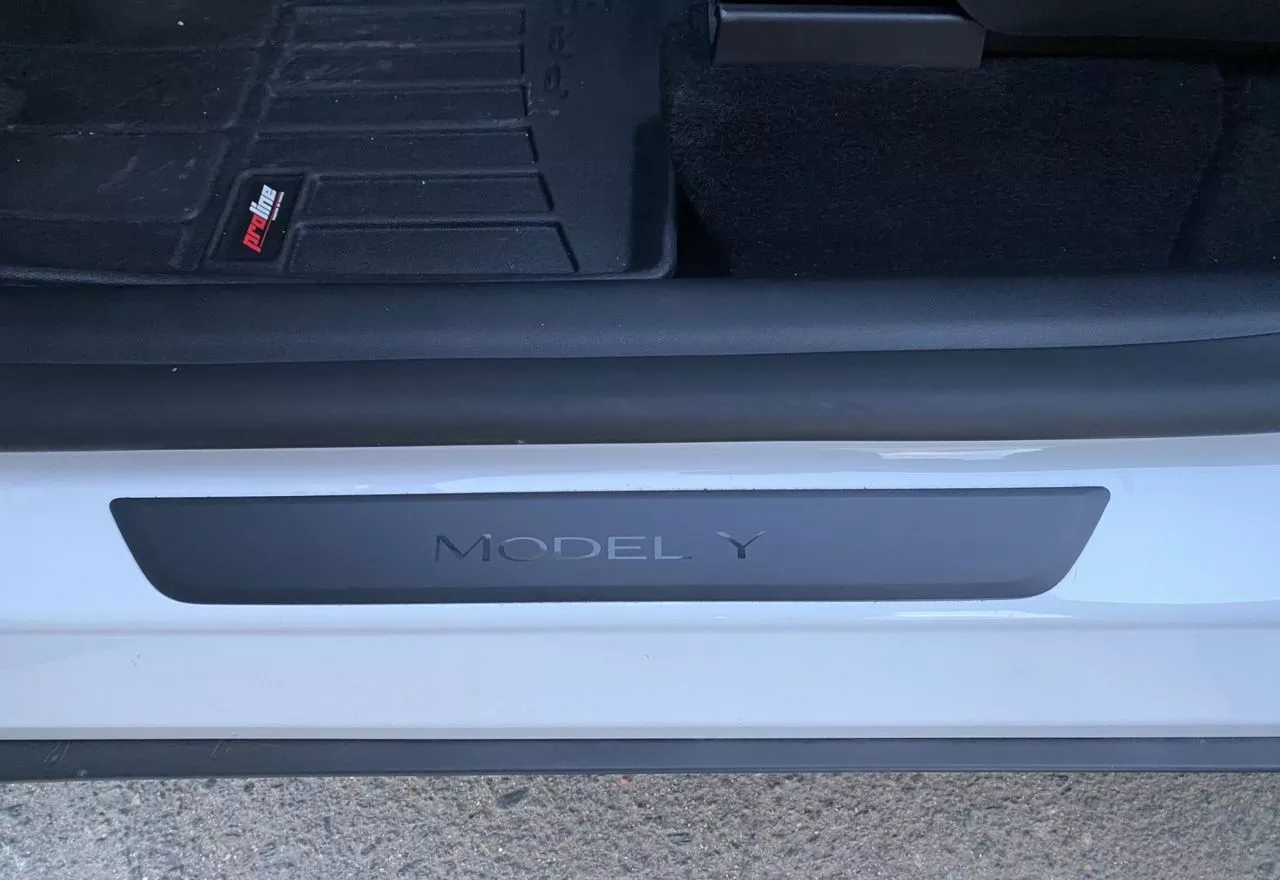 Tesla Model Y  2022171