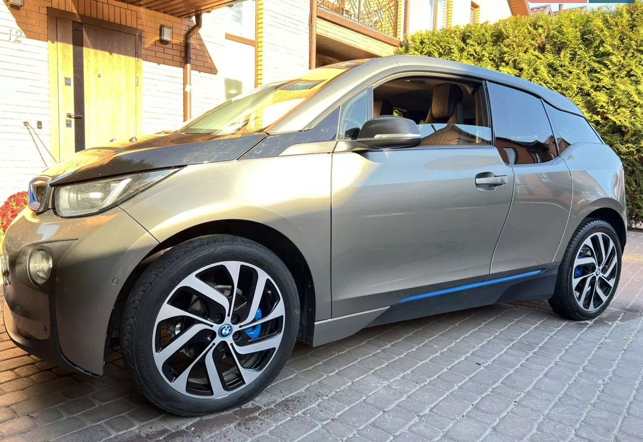 BMW i3  33.2 kWh 201721