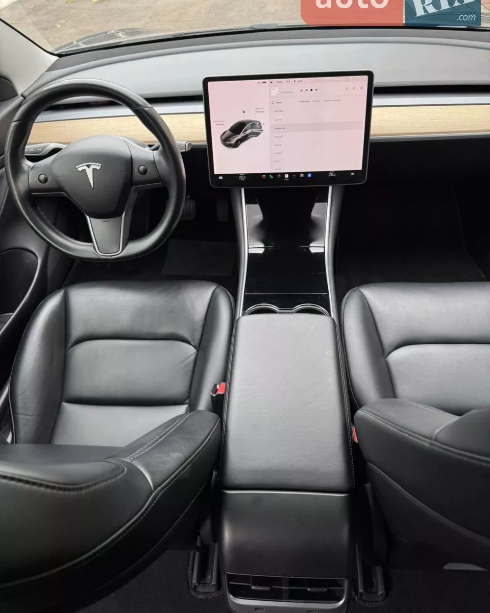 Tesla Model 3  55 kWh 2019141