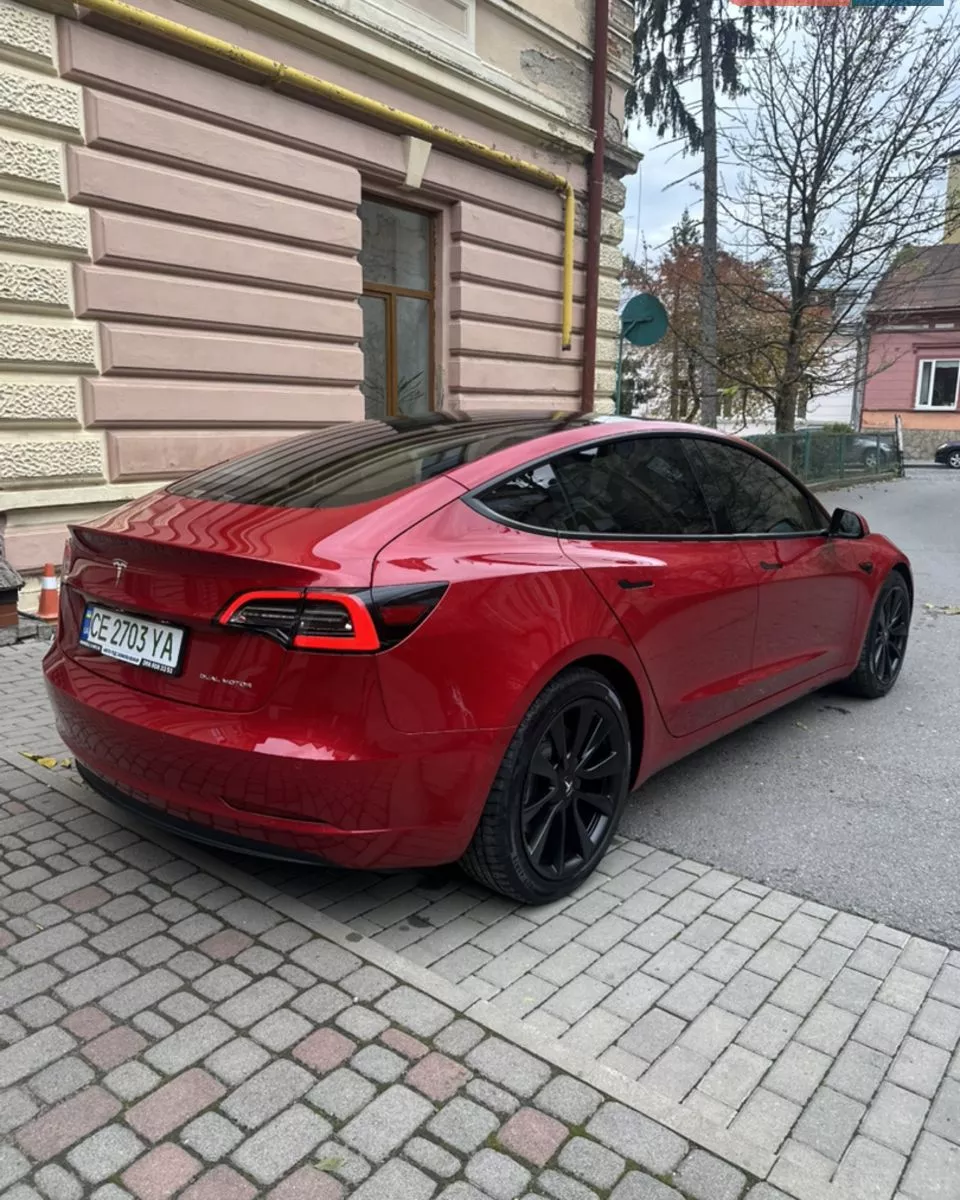 Tesla Model 3  82.5 kWh 202141