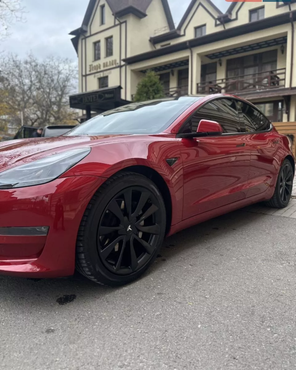 Tesla Model 3  82.5 kWh 202171