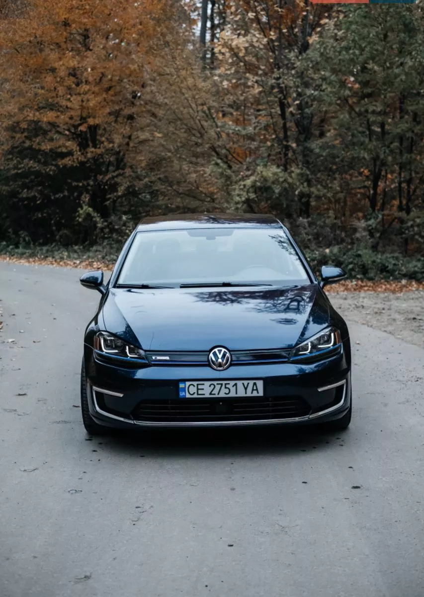 Volkswagen e-Golf  201611