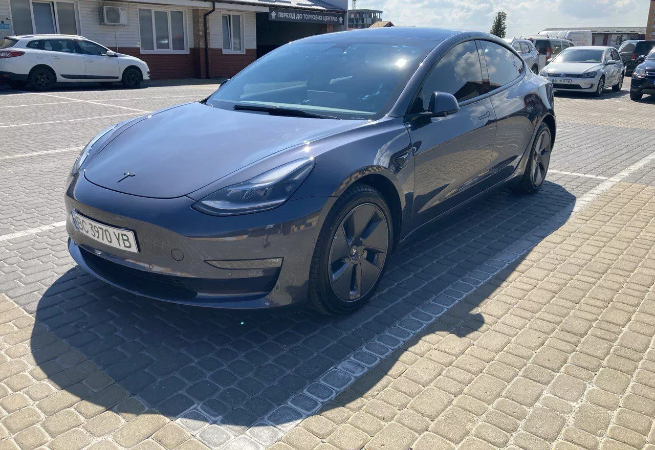 Tesla Model 3  82 kWh 2021121