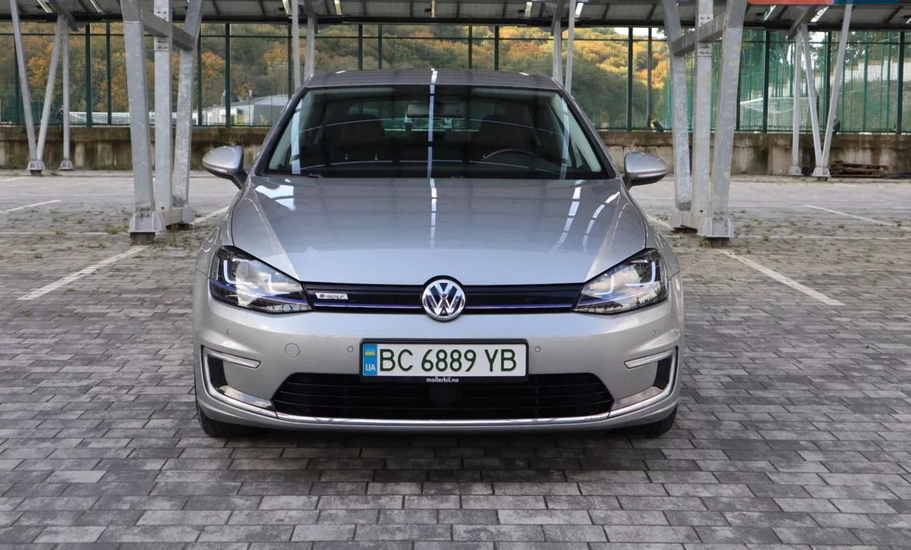 Volkswagen e-Golf  24 kWh 201511