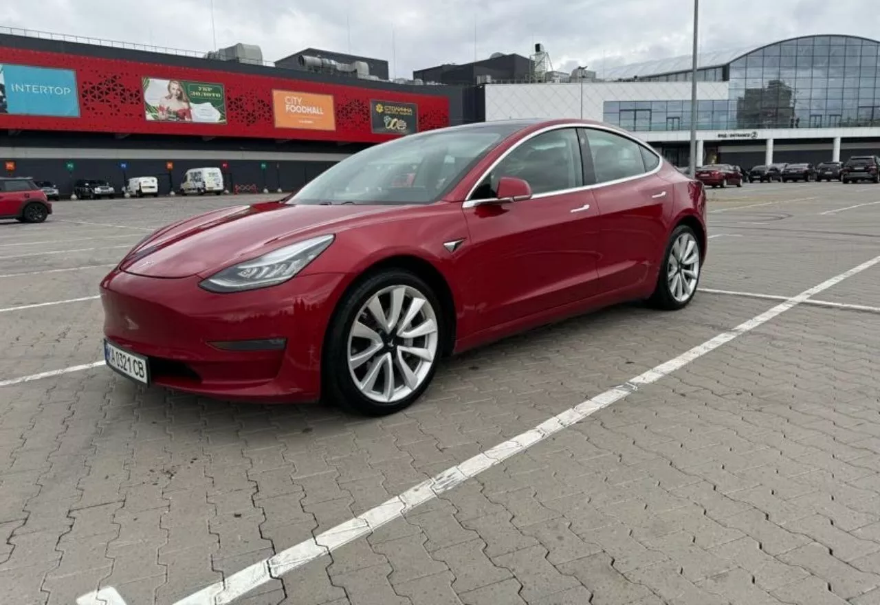 Tesla Model 3 