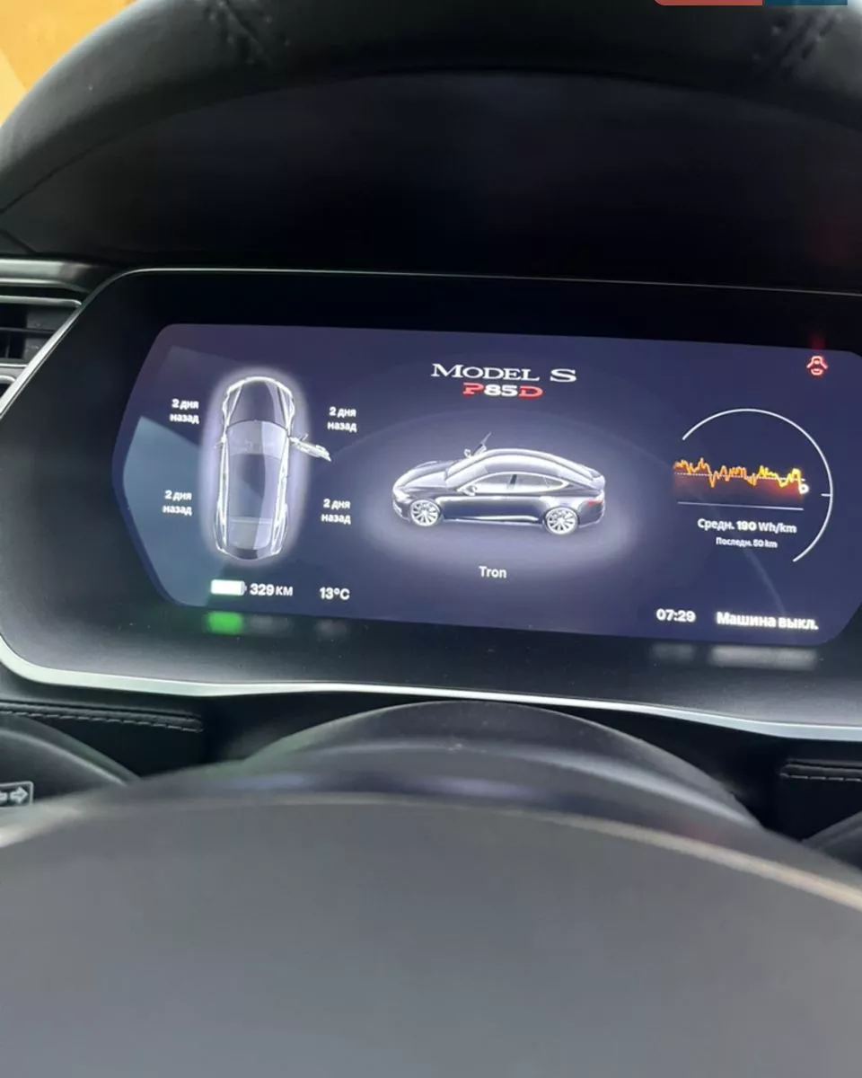 Tesla Model S  85 kWh 2016281