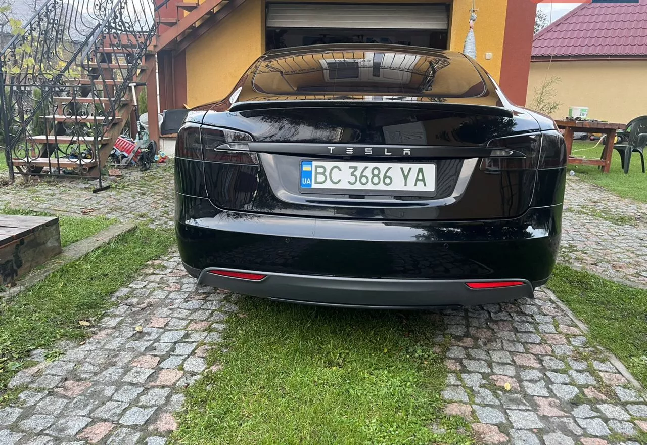 Tesla Model S  85 kWh 2016361