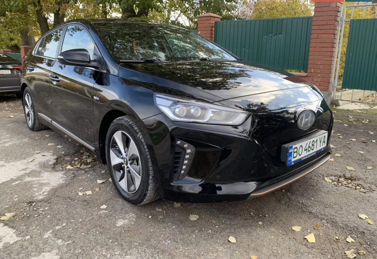 Hyundai Ioniq  28.3 kWh 201821