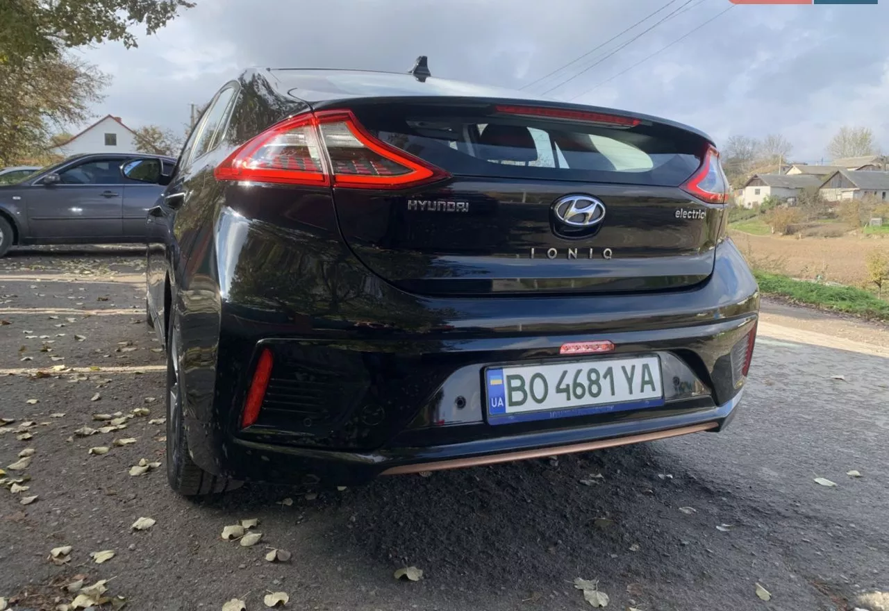 Hyundai Ioniq  28.3 kWh 2018161