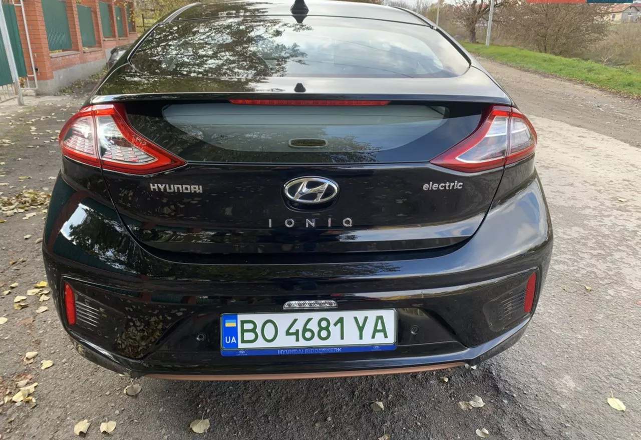 Hyundai Ioniq  28.3 kWh 2018171