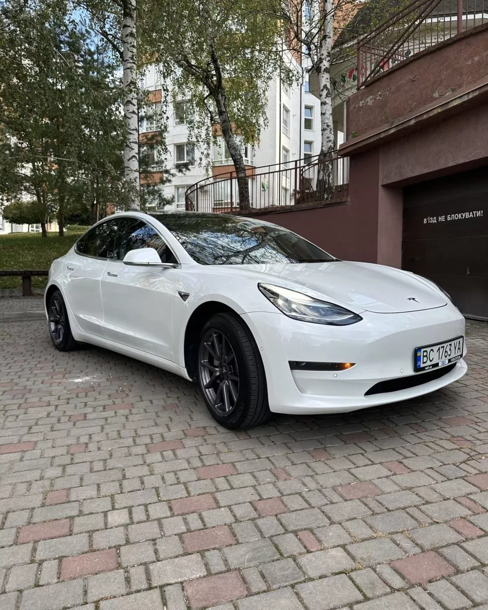 Tesla Model 3  60 kWh 202031