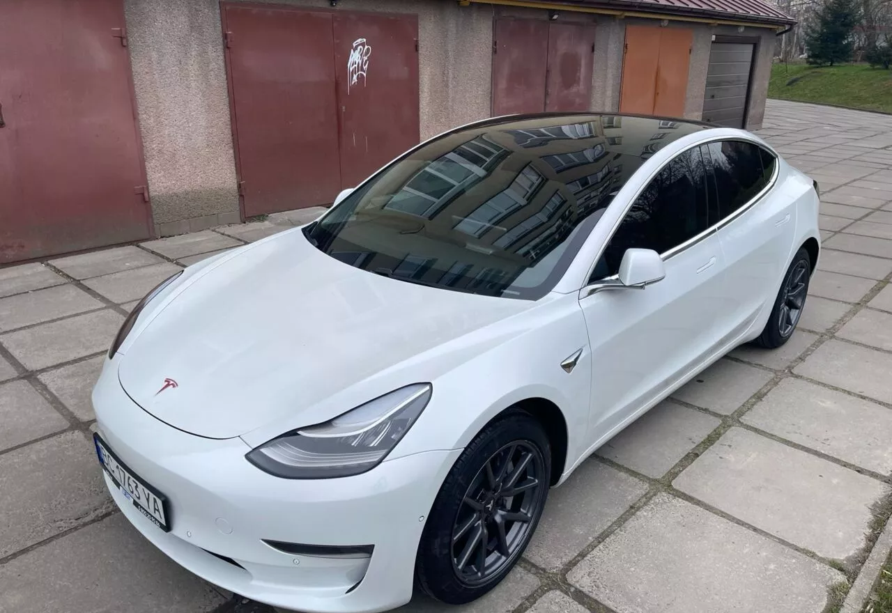 Tesla Model 3  60 kWh 2020161