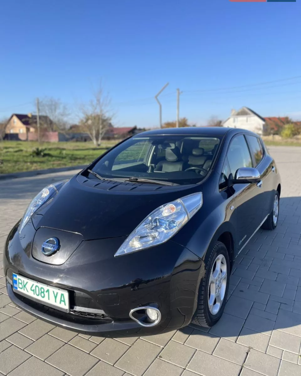 Nissan Leaf  24 kWh 2013131