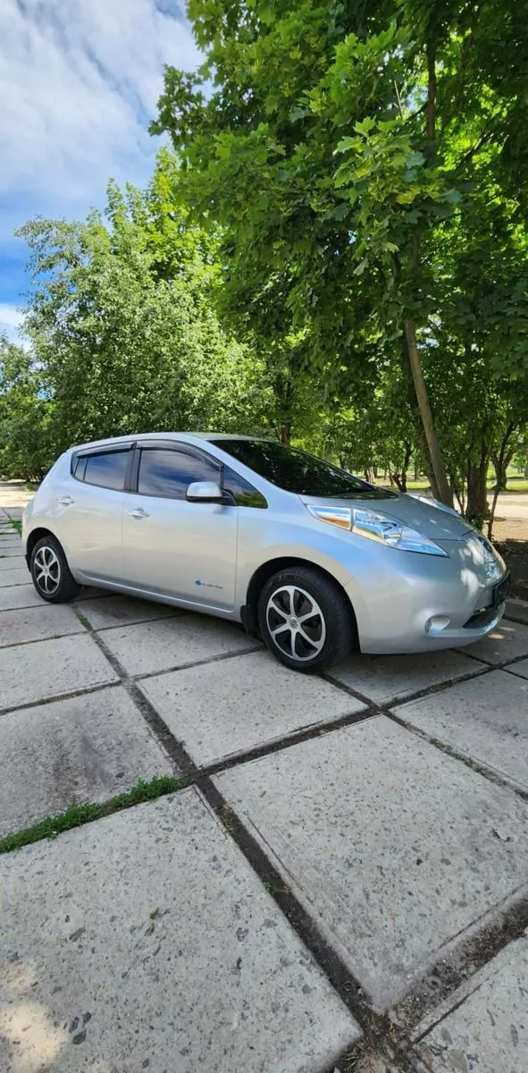 Nissan Leaf  24 kWh 201461