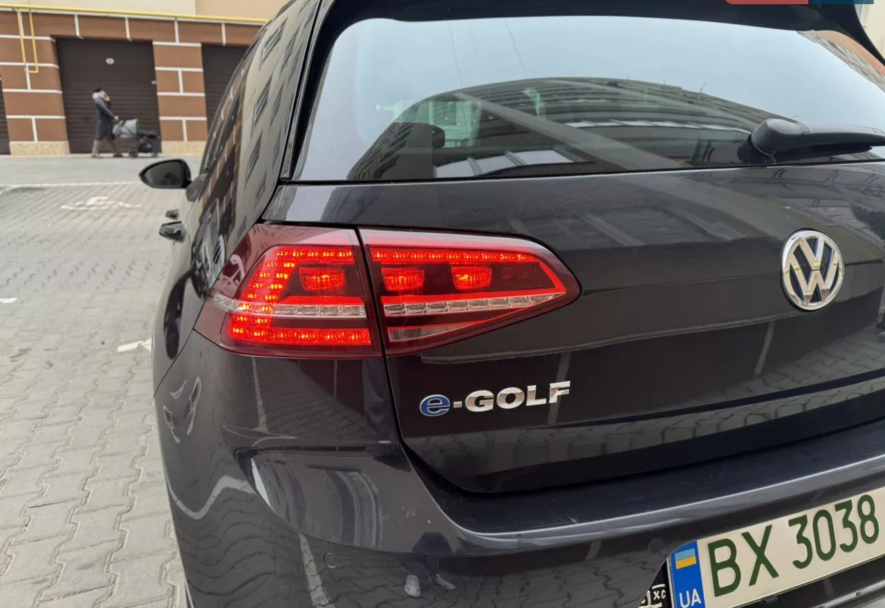 Volkswagen e-Golf  24 kWh 201641