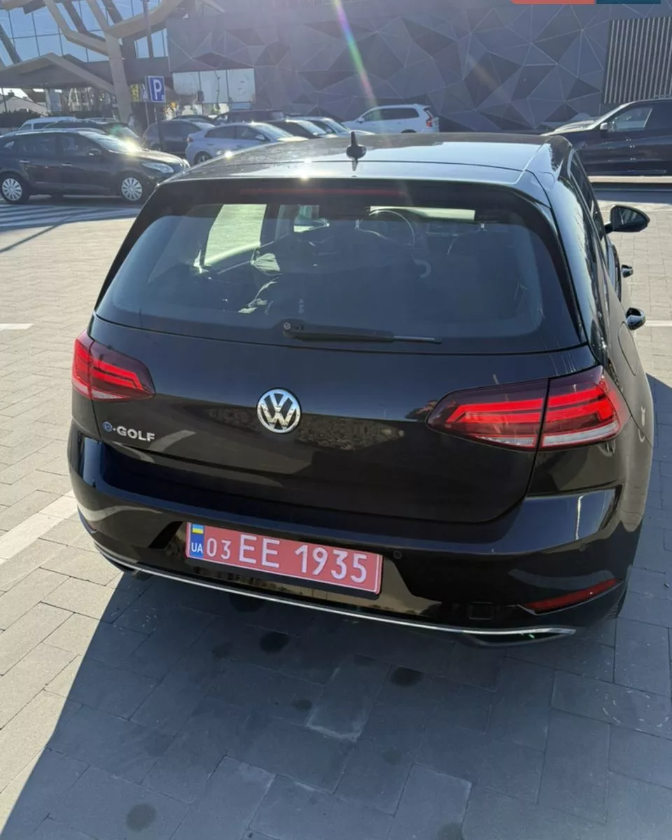 Volkswagen e-Golf  35.8 kWh 201751