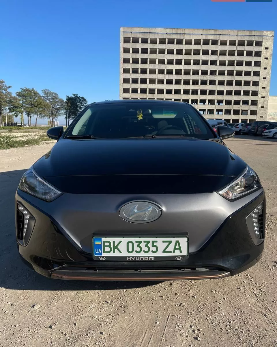 Hyundai Ioniq 