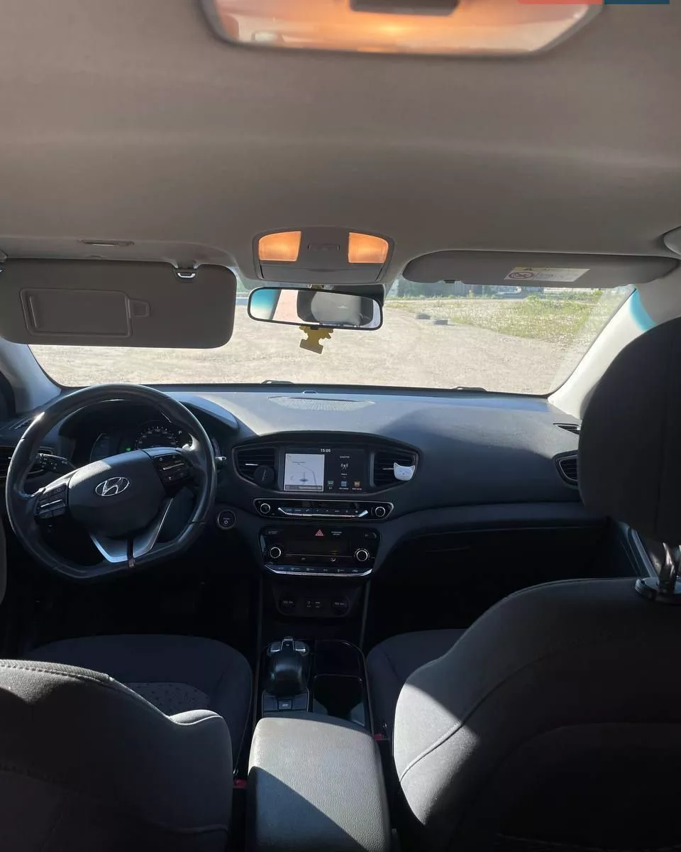 Hyundai Ioniq  2019171