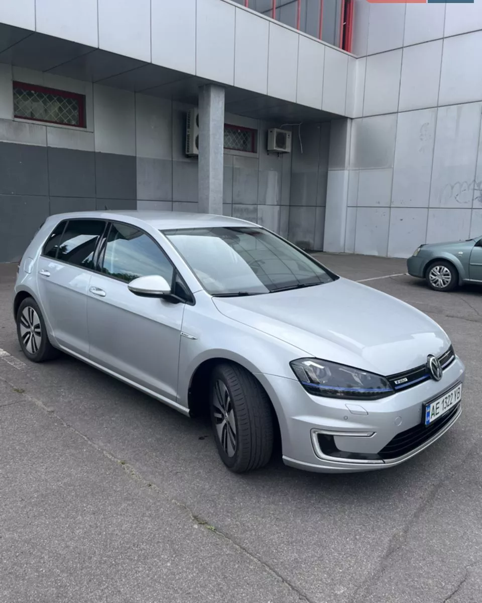 Volkswagen e-Golf  24 kWh 201621