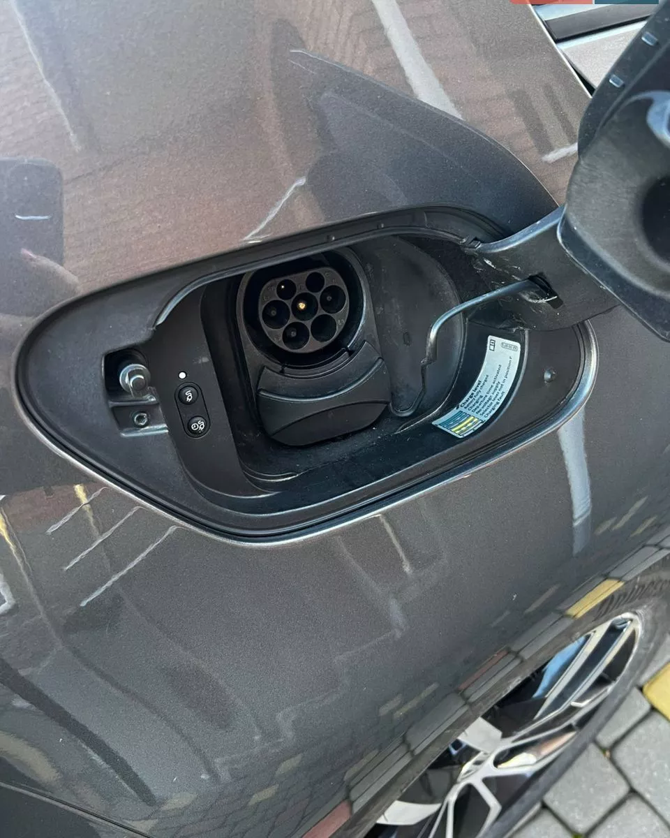 Volkswagen e-Golf  35.8 kWh 2019151