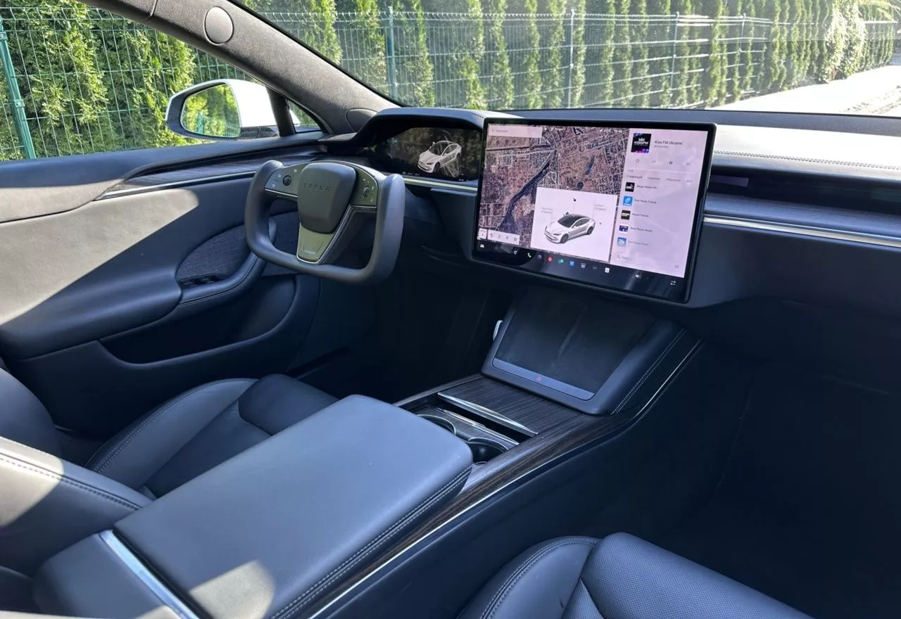 Tesla Model S  100 kWh 2022211