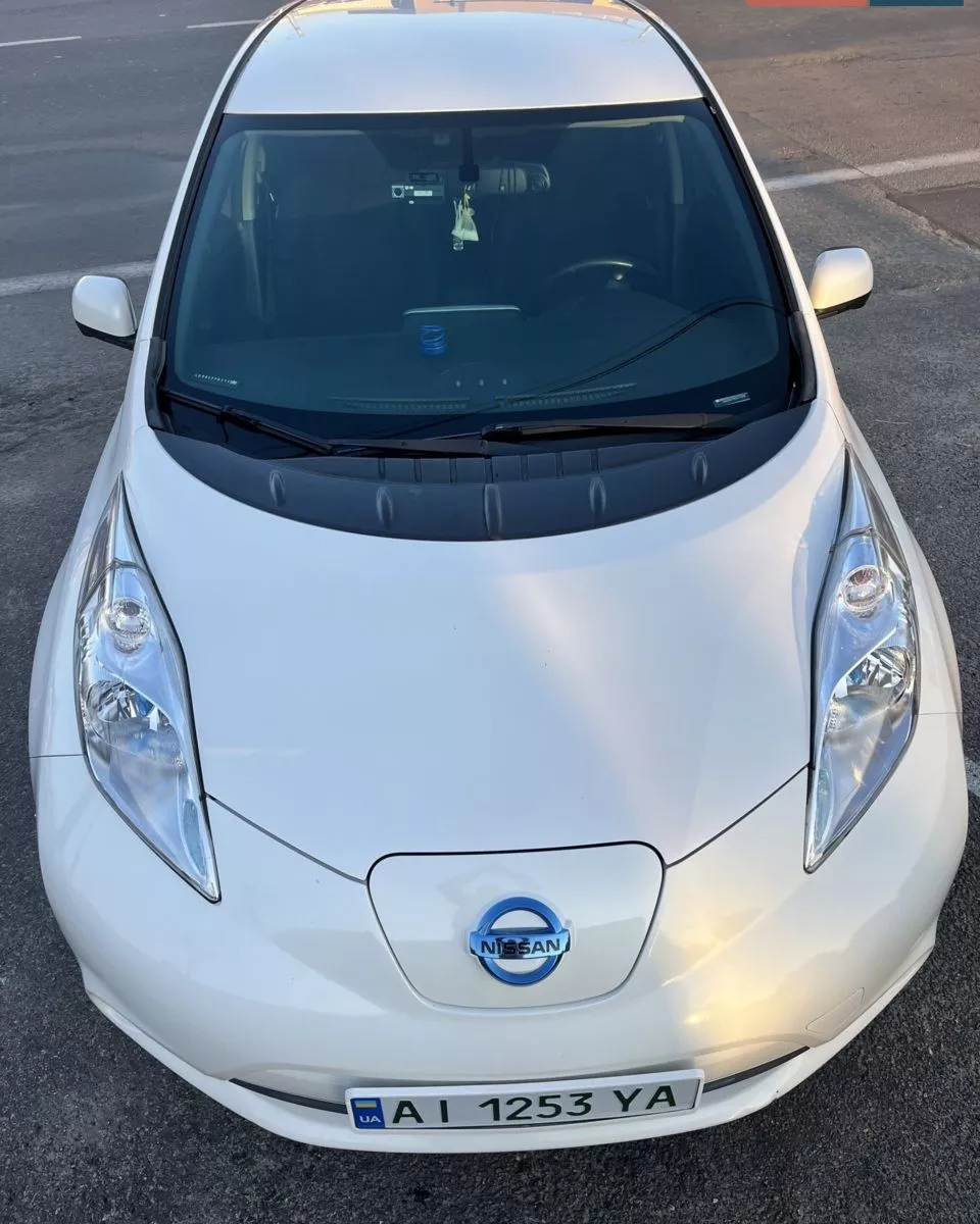 Nissan Leaf  24 kWh 201311