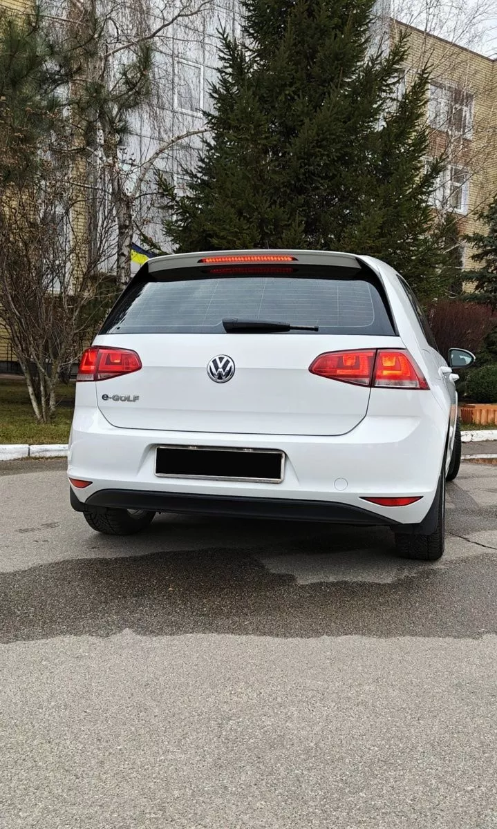 Volkswagen e-Golf  24 kWh 201651