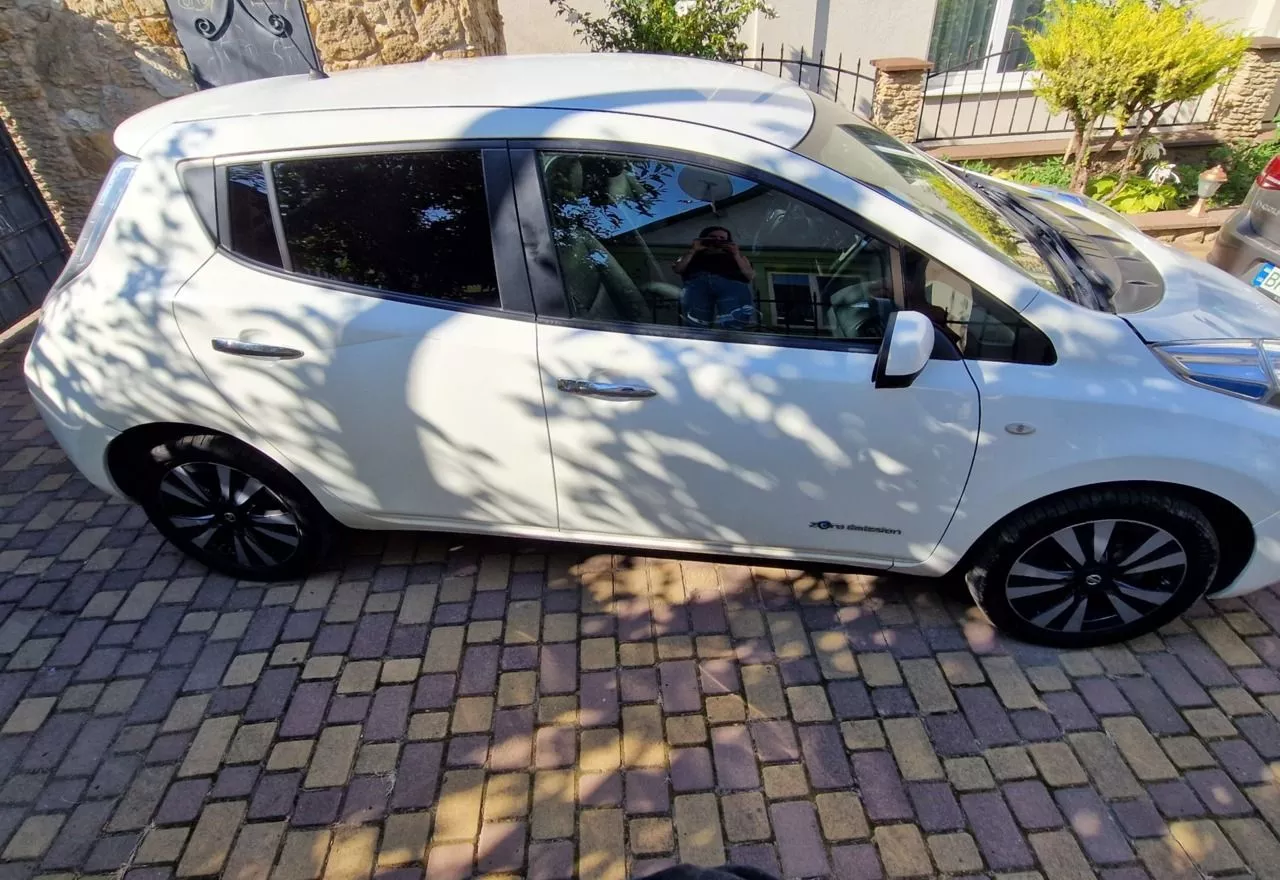 Nissan Leaf  30 kWh 201731